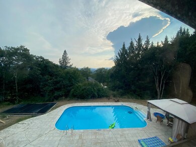 1710 NE Sunset Ln, Grants Pass, OR 97526 - photo 2