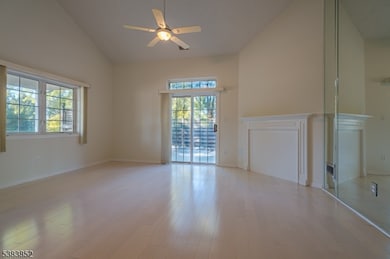 69 Winthrop Rd, Monroe Township, NJ 08831 - photo 5