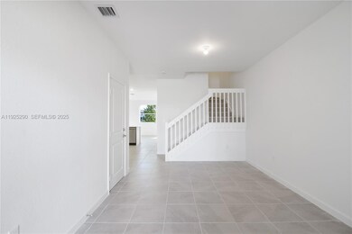 2747 SE 25th Ave, Homestead, FL 33035 - photo 4