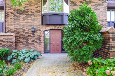 003-Golfridge Condos Entry by Stairs