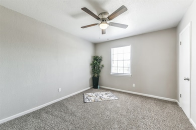 8271 Stone St unit 7519, Houston, TX 77061 - photo 7