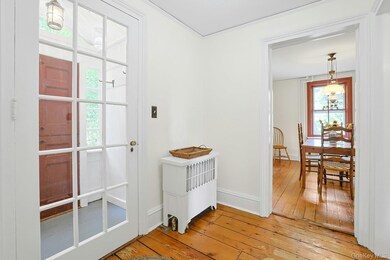 51 Choate Ln, Pleasantville, NY 10570 - photo 5