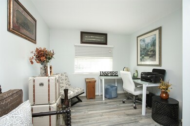 4509 Kingsbury St, Houston, TX 77021 - photo 5