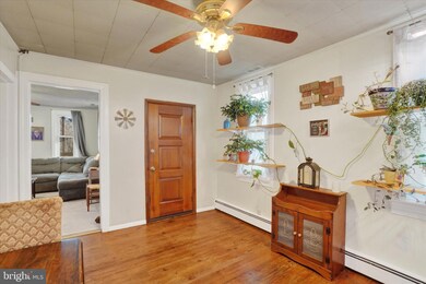 48 High St, Felton, PA 17322 - photo 6