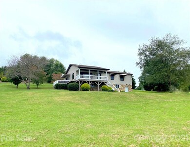 71 Rabbit Ham Rd, Leicester, NC 28748 - photo 3