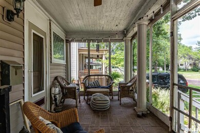 223 Pekin St, Lincoln, IL 62656 - photo 2