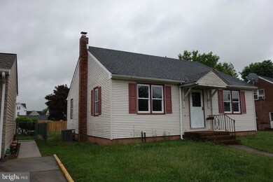 42 Maple Ct, Woodstown, NJ 08098 - photo 3