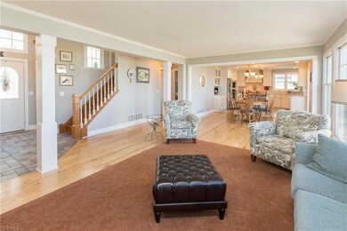 5529 E Lake Rd, Sheffield Lake, OH 44054 - photo 7