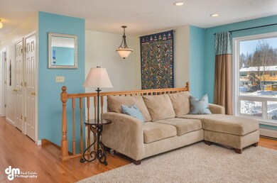7101 Dawn Drive Anchorage AK-large-006-L