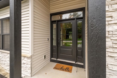 55629 Cardinal Dr, South Bend, IN 46619 - photo 2