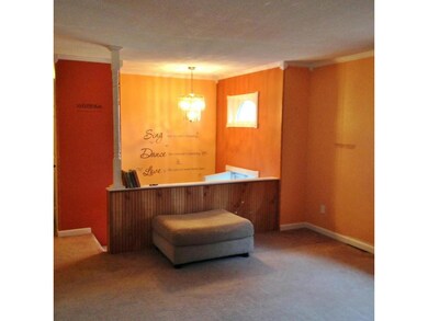 Living room Foyer