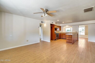 9434 N 15th St, Phoenix, AZ 85020 - photo 7