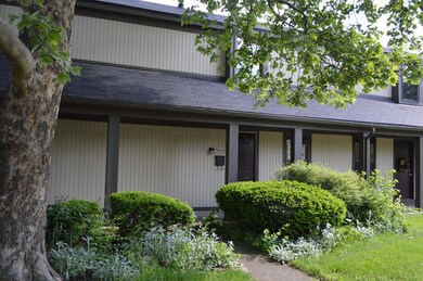 5822 Hallridge Cr