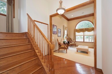 76 Londonberry Dr, Holmdel, NJ 07733 - photo 3