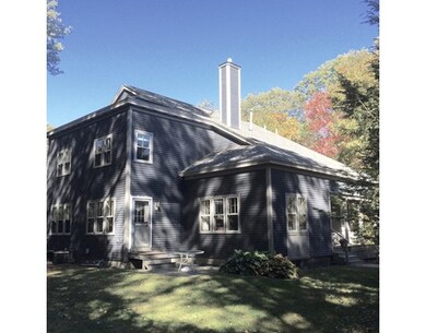 27 S Commons, Lincoln, MA 01773 - photo 3