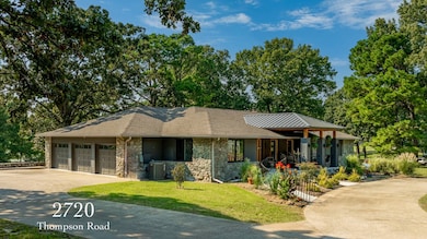 2720 Thompson Rd, Grove, OK 74344 - photo 2