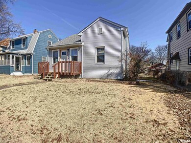 109 S Elmwood Ave, Davenport, IA 52802 - photo 3