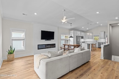 12-web-or-mls-BTS08239