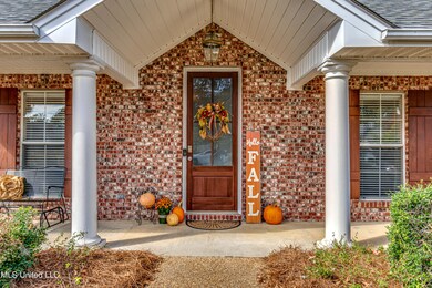 411 Fenway Dr--11
