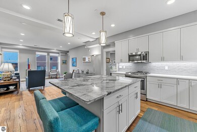 215 Washington St unit 3F, Traverse City, MI 49684 - photo 3