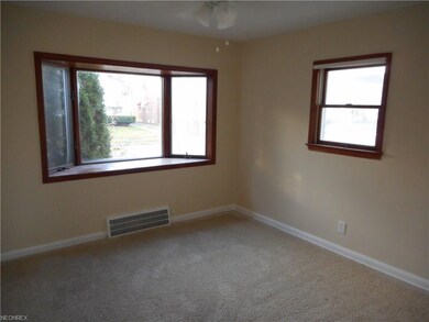 20651 Goller Ave, Cleveland, OH 44119 - photo 6