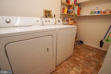 37 Zachary Dr, Chalfont, PA 18914 - photo 5