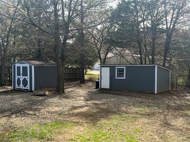 48 Riner Rd, Pottsboro, TX 75076 - photo 3