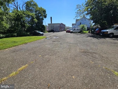 63 N Main St unit 65D, Sellersville, PA 18960 - photo 3