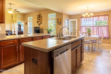 10005 Crooked Oak Way