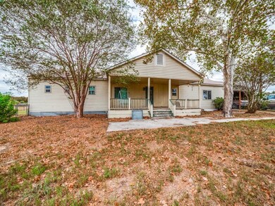 12416 Farm To Market Road 476, Somerset, TX 78069 - photo 2
