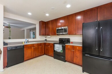7) KITCHEN