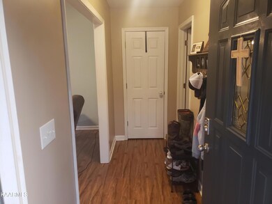 505 Bowers Park Cir, Knoxville, TN 37920 - photo 4