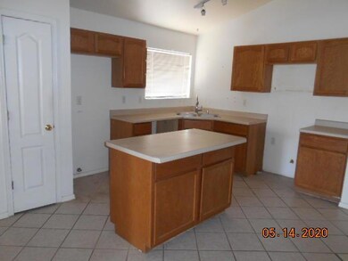 14237 Desert Fire Ct, Horizon City, TX 79928 - photo 5