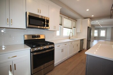 31 Harlem St unit 2, Dorchester, MA 02121 - photo 5