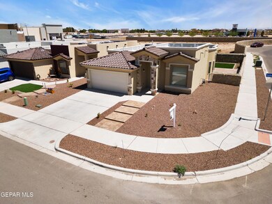 13574 Hazlewood St, Horizon City, TX 79928 - photo 4