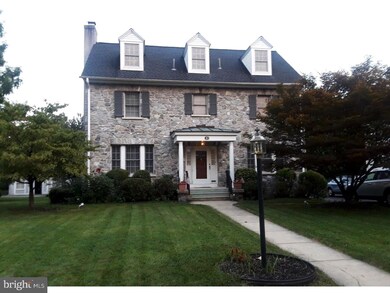 10 E Plumstead Ave, Lansdowne, PA 19050 - photo 3