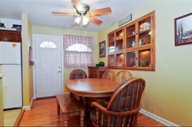 18430 Clyde Rd, Homewood, IL 60430 - photo 5