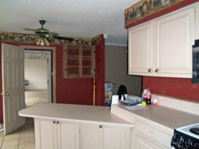 409 409 McMichael, Kilgore, TX 75662 - photo 5