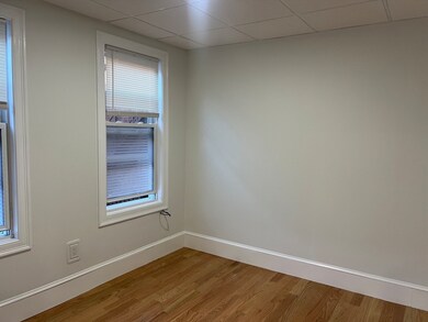 11 Henchman St unit 3F, Boston, MA 02113 - photo 5