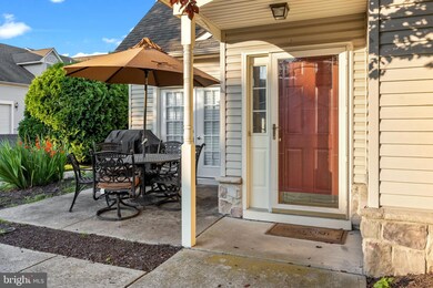 319 Starflower Ln unit V58, Langhorne, PA 19047 - photo 3