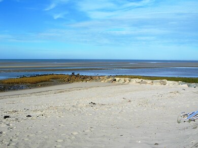 Den-Robin Beach
