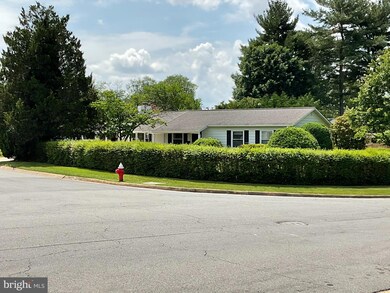 125 N Cypress Rd, Sterling, VA 20164 - photo 6