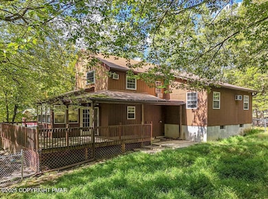 153 Segatti Cir, Bushkill, PA 18324 - photo 5