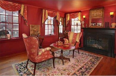 79 West Cedar St, Boston, MA 02114 - photo 4