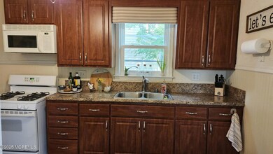 58 Division St, Keyport, NJ 07735 - photo 7