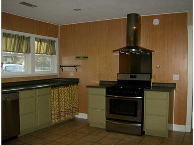 325 Crestview Dr, Bentonville, AR 72712 - photo 5