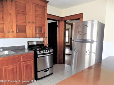 852 N Rebecca Ave, Scranton, PA 18504 - photo 7