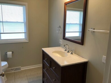5S381 Columbia St, Naperville, IL 60563 - photo 7