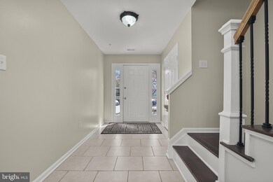 12941 Woodcutter Cir, Germantown, MD 20876 - photo 3