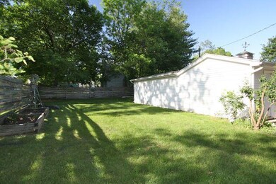206 S Gordon St, Marshall, MI 49068 - photo 5